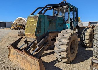 Timberjack 360 Skidder